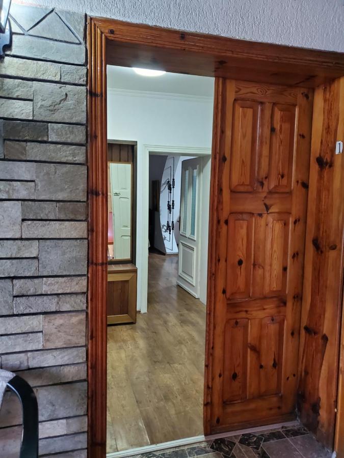 Unique Traditional House, Hosted By J&G تيرانا المظهر الخارجي الصورة
