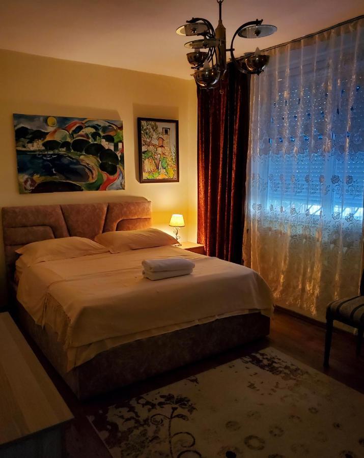 Unique Traditional House, Hosted By J&G تيرانا المظهر الخارجي الصورة
