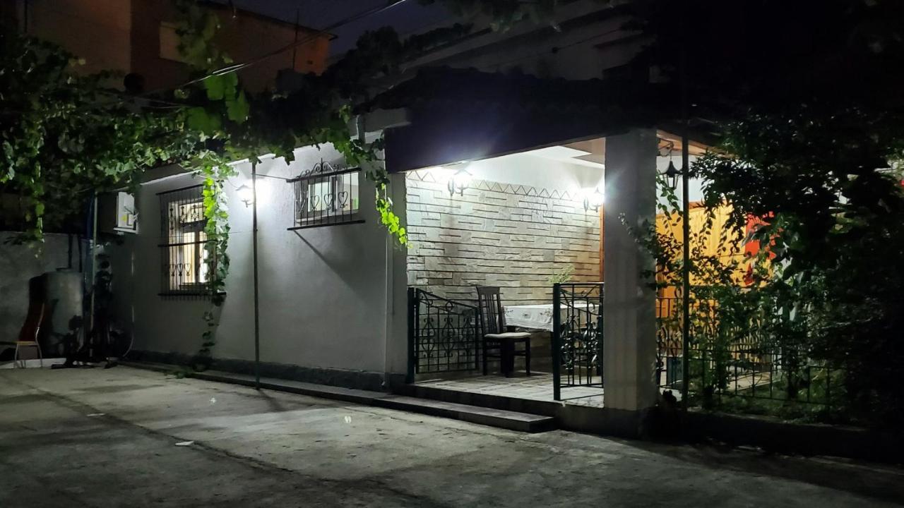 Unique Traditional House, Hosted By J&G تيرانا المظهر الخارجي الصورة